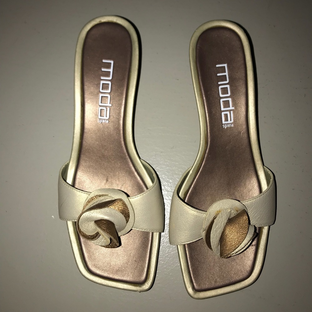 Moda Spana Slip-On Heels